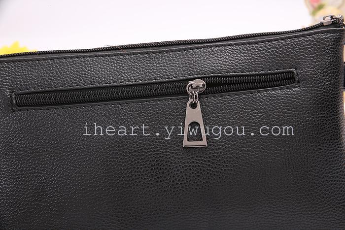 V six M word edge rivet bag V six M word edge rivet bag