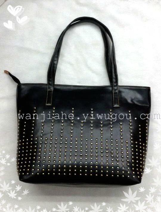2015 new style bag rivet bag shoulder bag brief big Korean version of Joker practical rivet bag