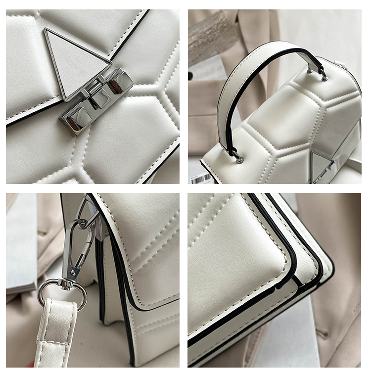 Style Crossbody Small Bag Women's Chain Women's Bag Small Square Bag Shoulder Rivet Bag Decorated with a Snake's Head Style Crossbody Small Bag Women's Chain Women's Bag Small Square Bag Shoulder Rivet Bag Decorated with a Snake's Head