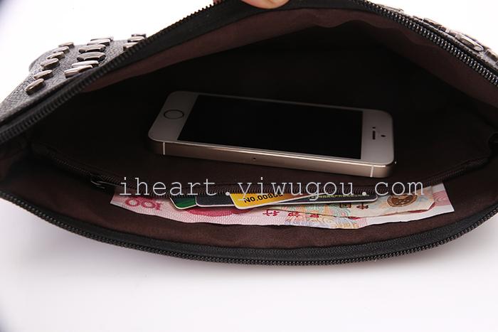 The full version of rivet bag