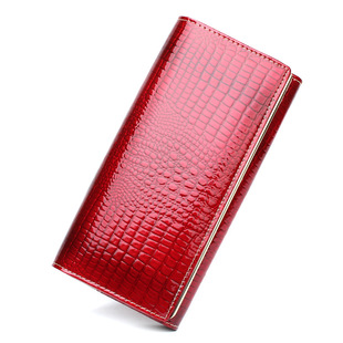Ladies real leather wallet Ladies baotou layer cowhide long purse classic handbag Chinese red bag wallet Ladies real leather wallet Ladies baotou layer cowhide long purse classic handbag Chinese red bag wallet