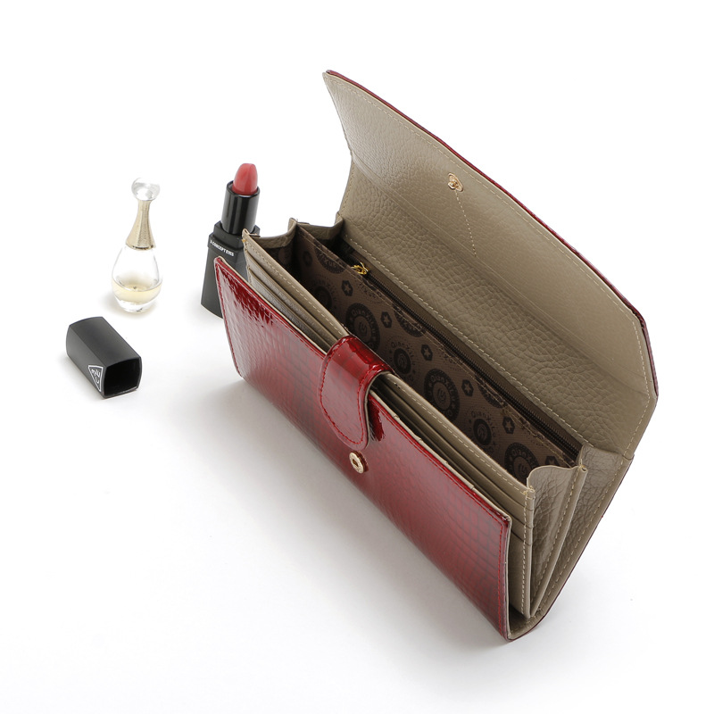 Brand patent leather fashion women's bag real leather bag lady handbag guangzhou wallet amazon Tmall special supply of goods Brand patent leather fashion women's bag real leather bag lady handbag guangzhou wallet amazon Tmall special supply of goods