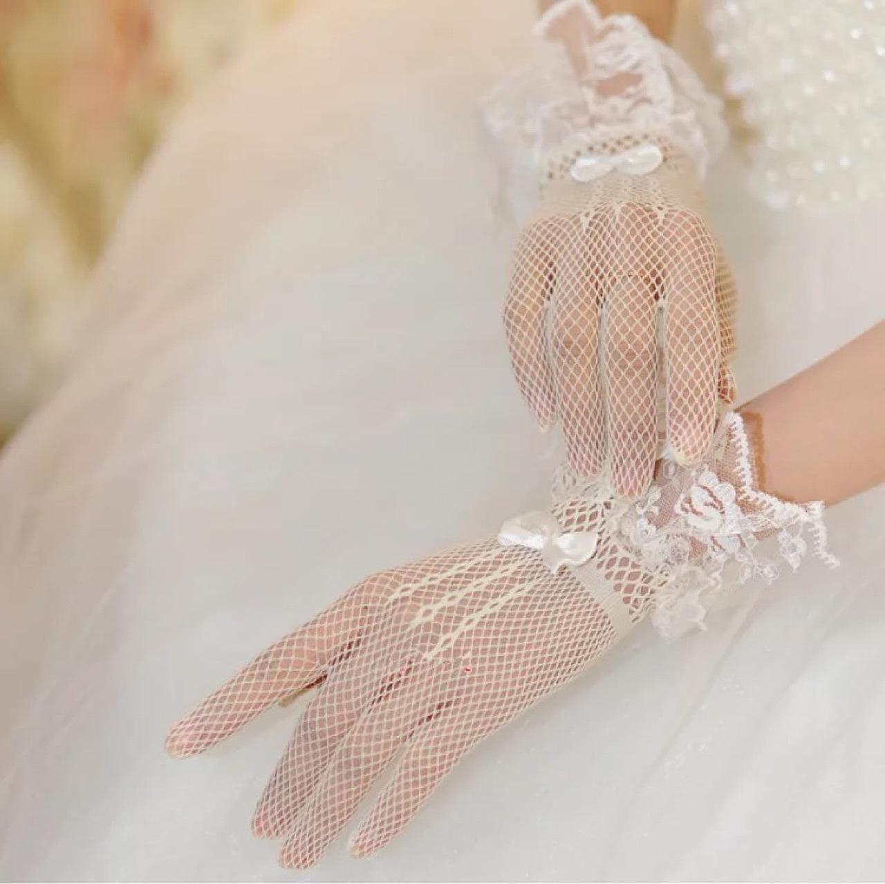 Cross-Border Bridal Wedding Gloves Fishnet Bow Wedding Dress and Cheongsam Gloves Elastic Hollow Wedding Gloves