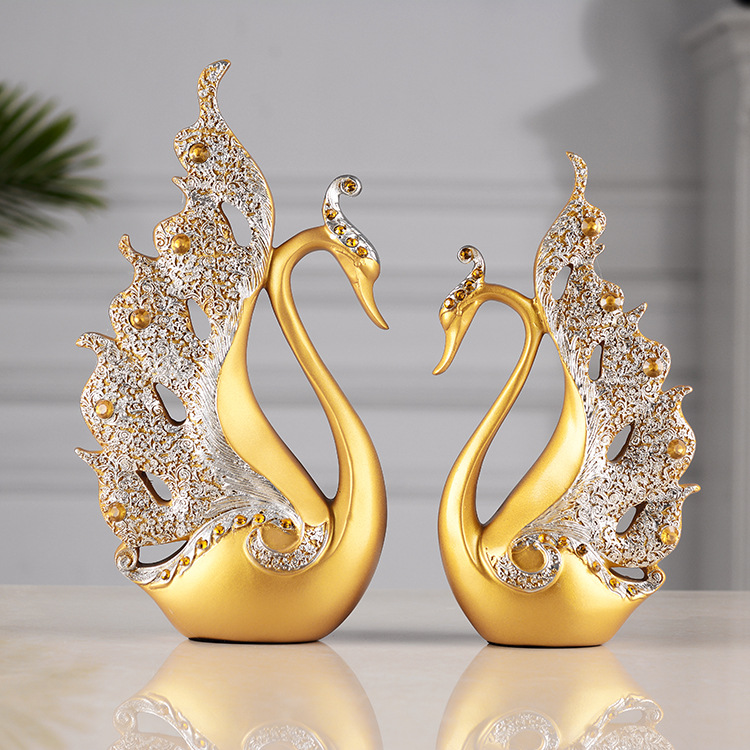 Crafts European Couple Swan Home Decorations Wedding Gifts Business Wine Cabinet Decorations...