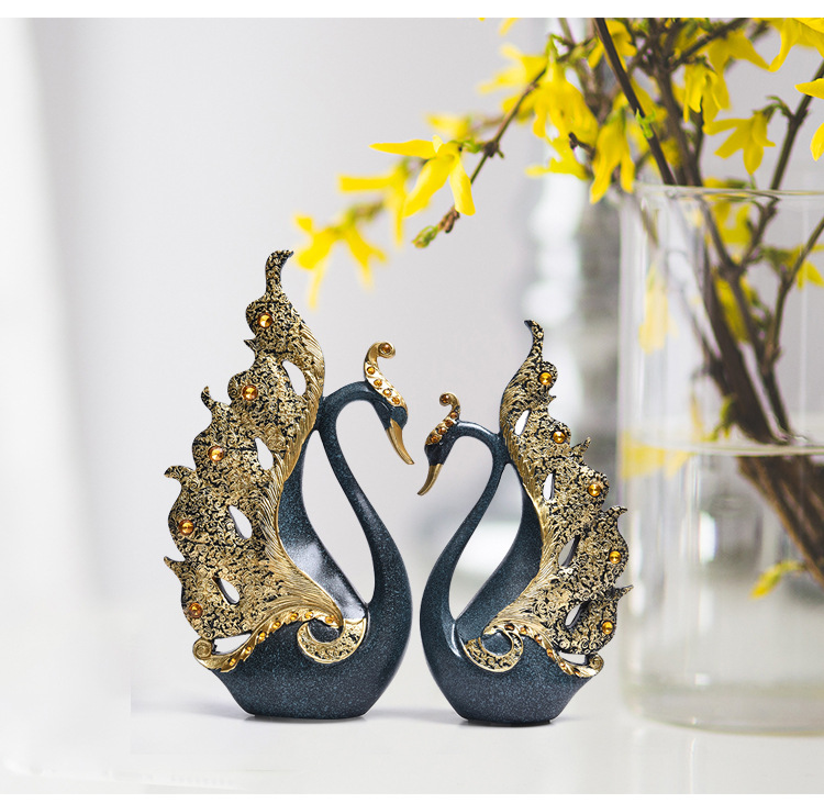 Crafts European Couple Swan Home Decorations Wedding Gifts Business Wine Cabinet Decorations...