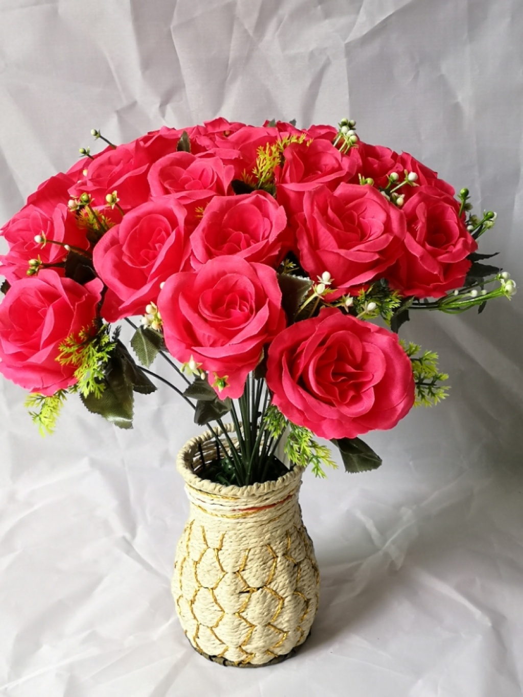 Artificial Flower Bridal Bouquet Silk Flower Wedding Flower for Wedding Opening Ceremony Home Decoration Artificial Flower Bridal Bouquet Silk Flower Wedding Flower for Wedding Opening Ceremony Home Decoration