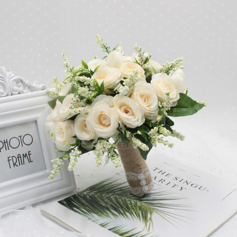 European-Style Small Rose Bride Bridal Bouquet Bride Photo Wedding New Bridal Bouquet European-Style Small Rose Bride Bridal Bouquet Bride Photo Wedding New Bridal Bouquet
