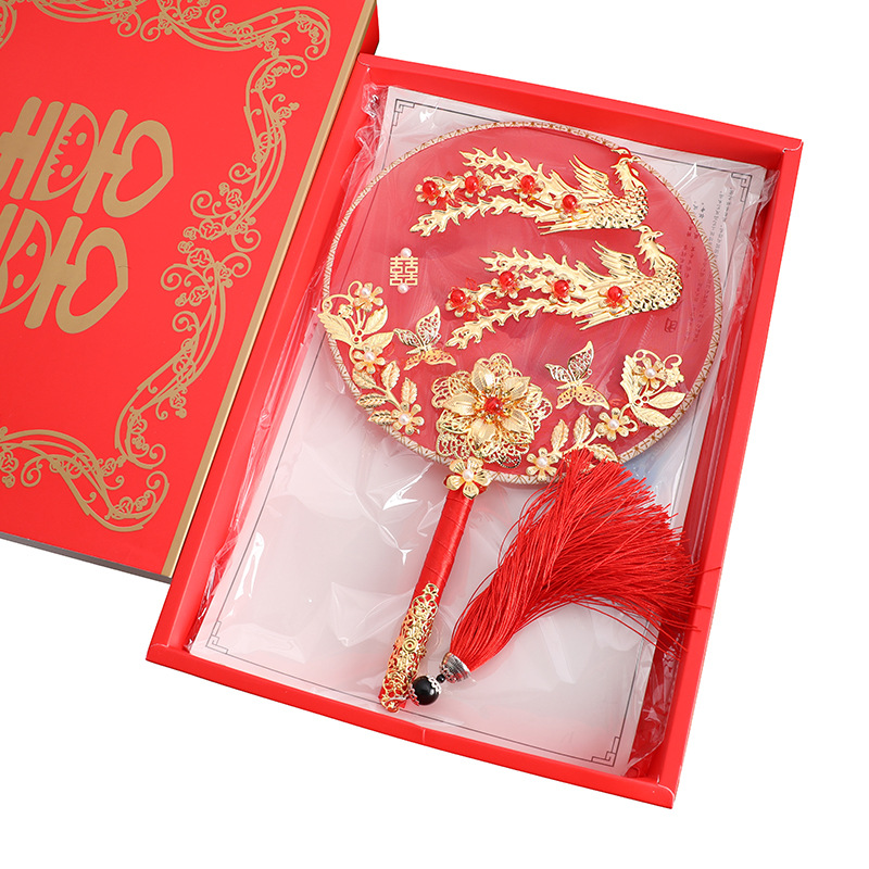 Finished Gift Box Ancient Style Bride Circular Fan Chinese Classical Wedding Xiuhe Clothing Bridal Bouquet Fan Photography Props