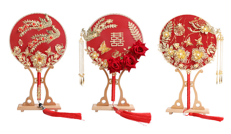 Finished Gift Box Ancient Style Bride Circular Fan Chinese Classical Wedding Xiuhe Clothing Bridal Bouquet Fan Photography Props