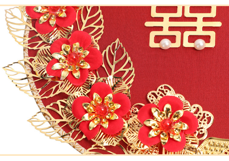 Finished Gift Box Ancient Style Bride Circular Fan Chinese Classical Wedding Xiuhe Clothing Bridal Bouquet Fan Photography Props