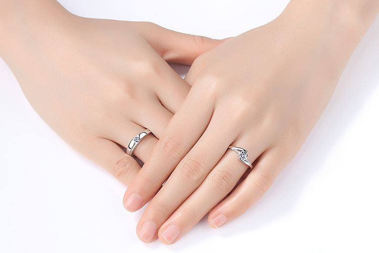 Couple Ring Men and Women Couple Rings Simulation Diamond Ring Open Zircon Ring Classic Ring Wholesale Jewelry Factory TikTok