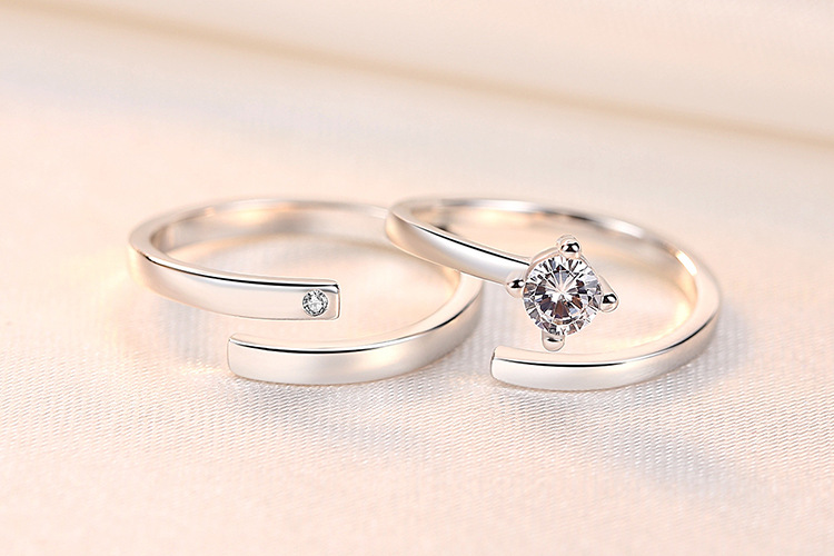 Couple Ring Men and Women Couple Rings Simulation Diamond Ring Open Zircon Ring Classic Ring Wholesale Jewelry Factory TikTok