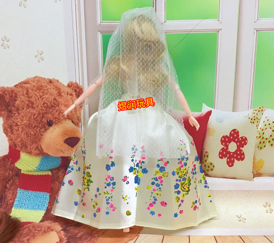 Cinderella Barbie Doll Costume Beige Dress One-Piece Dress Wedding Dress Veil Suit