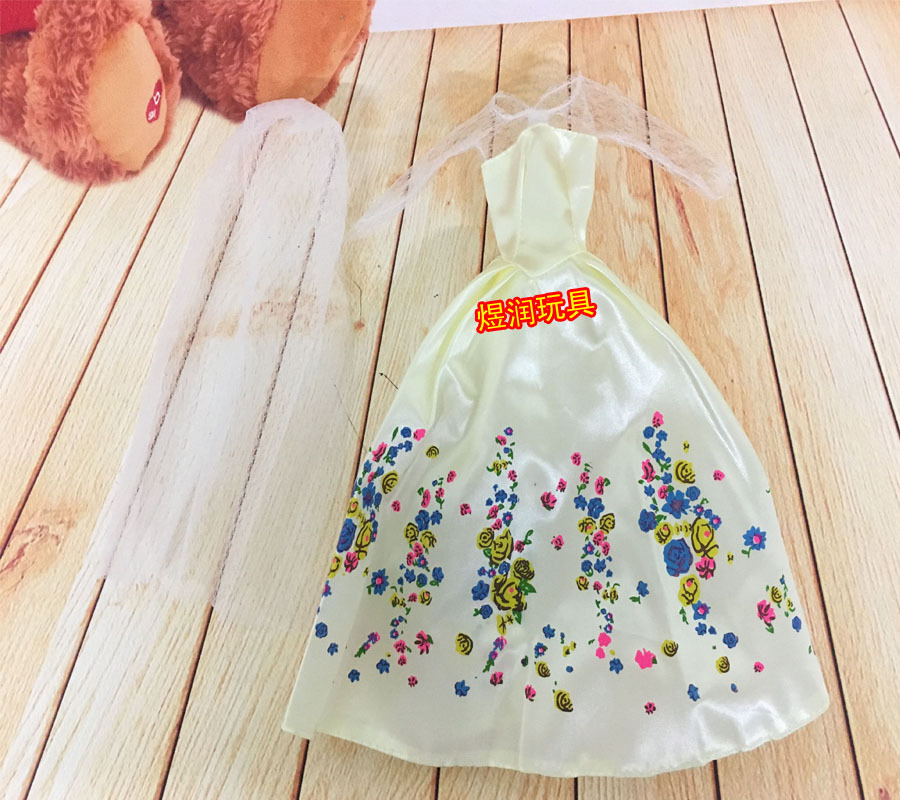 Cinderella Barbie Doll Costume Beige Dress One-Piece Dress Wedding Dress Veil Suit
