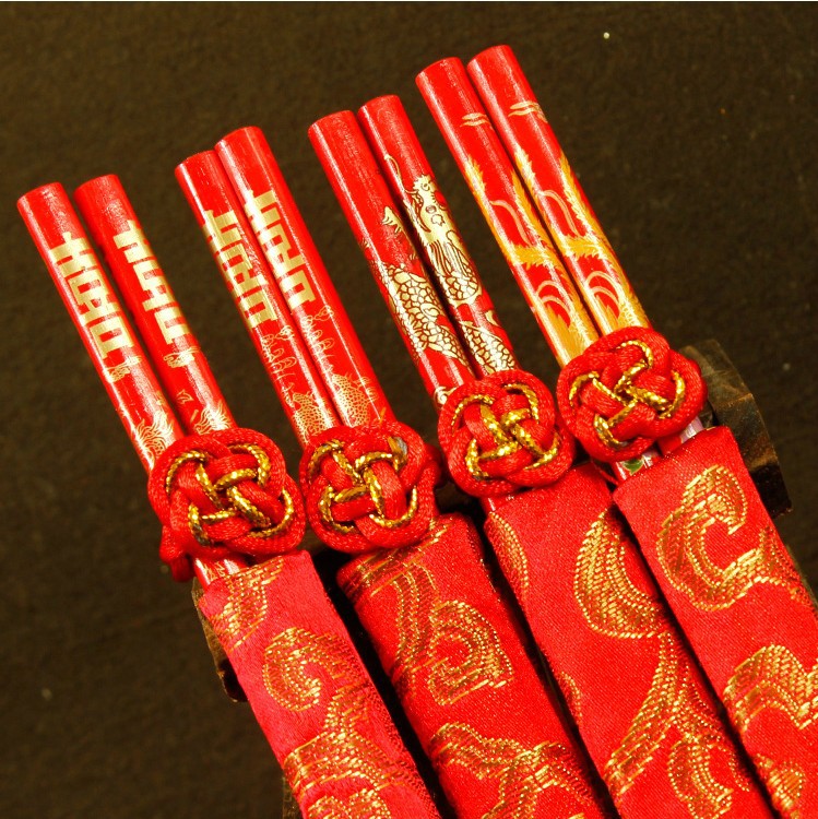 Children Prosperity Brought by the Dragon and the Phoenix Bamboo Chopsticks Wedding Couple Chopsticks Wedding Chopsticks