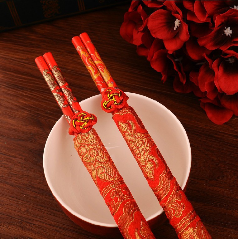 Children Prosperity Brought by the Dragon and the Phoenix Bamboo Chopsticks Wedding Couple Chopsticks Wedding Chopsticks