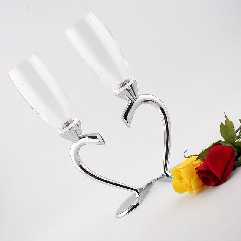 Heart-Shaped Crystal Champagne Set Couple Cups Wedding Favors Pie Couple Cups Crystal Glass Cup Bar Supplies Goblet Heart-Shaped Crystal Champagne Set Couple Cups Wedding Favors Pie Couple Cups Crystal Glass Cup Bar Supplies Goblet