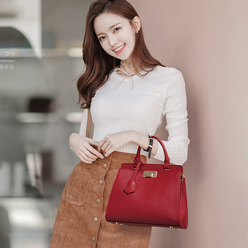 bag Wholesale Women&#039;s Bags 2021 New Fashion Kelly Bag Handbag Large Capacity Wedding Red wedding Bag