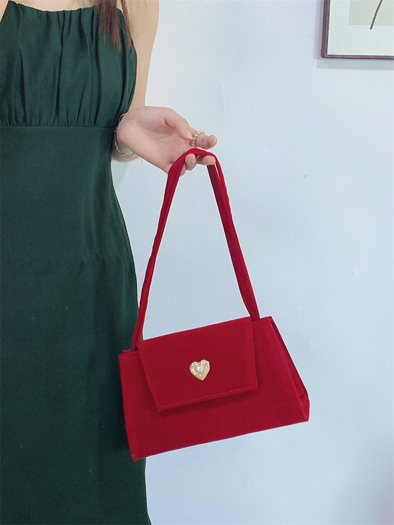 2021 New Velvet Red Wedding Bag Female Bride Elegant Suede Wedding All-Matching wedding Bag