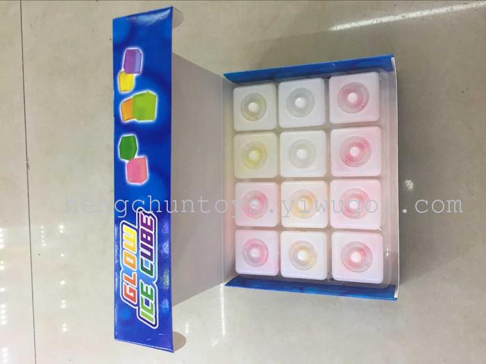 Ice ice bars and clubs colorful plastic fluorescent light-emitting toys Ice ice bars and clubs colorful plastic fluorescent light-emitting toys