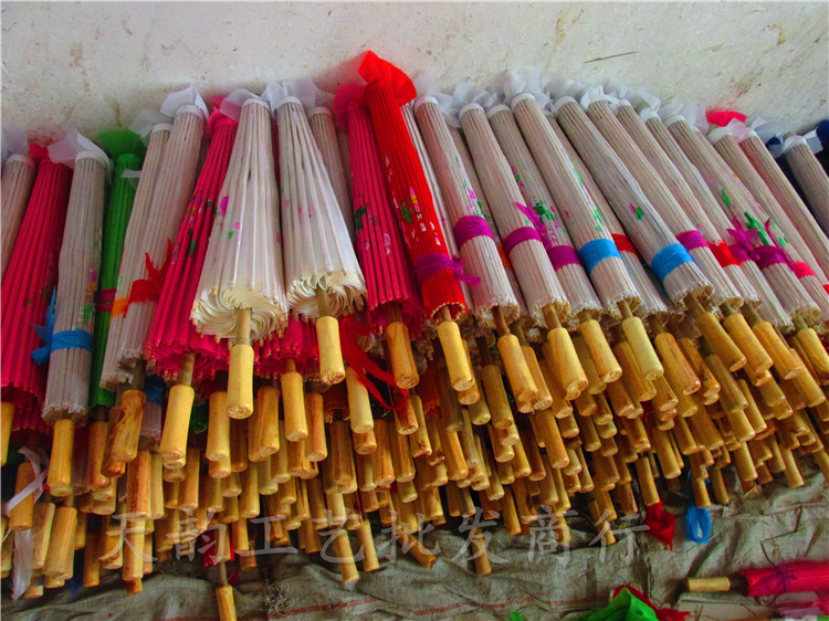 Tianyun Craft Umbrella Wholesale Photography Wedding Props Ceiling Decoration Dancing Handmade Umbrella Classical Silk Cloth Dance Umbrella