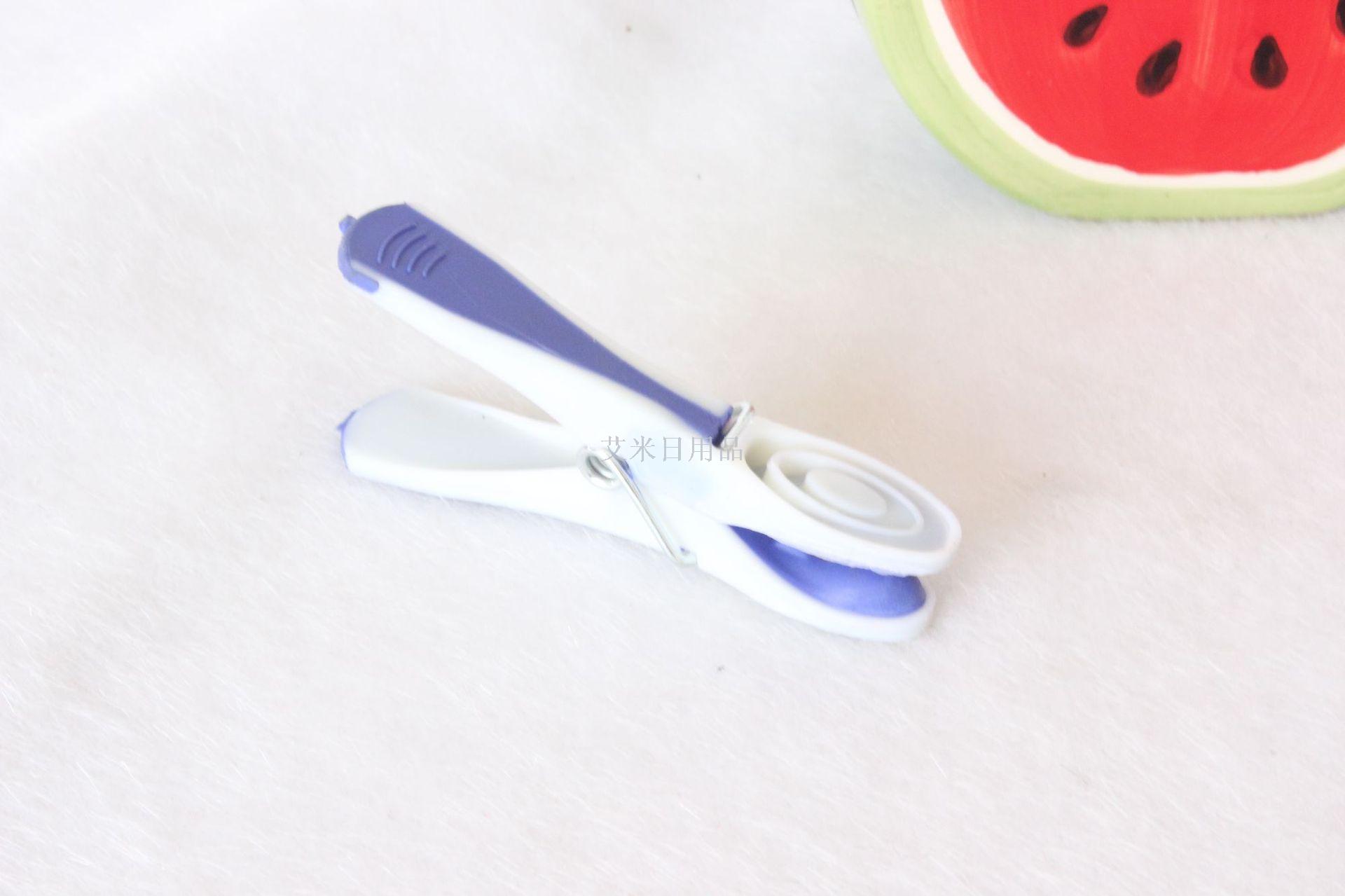 Rjc-c012 two-color plastic clip family four-color clothing with 12 pieces/wholesale