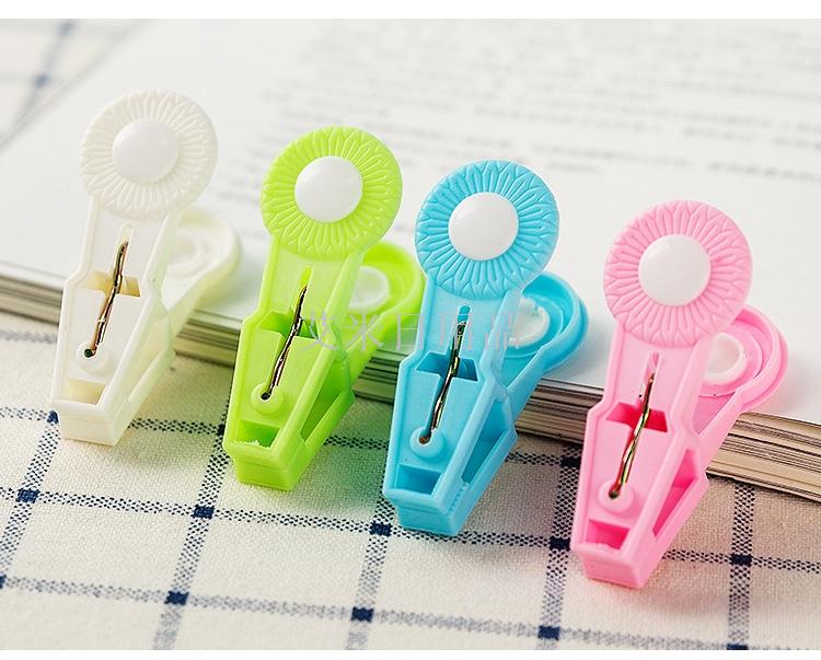 Hd-8054 plastic clip creative 20 peacocks clip colorful plastic underwear sock clip fixed clip