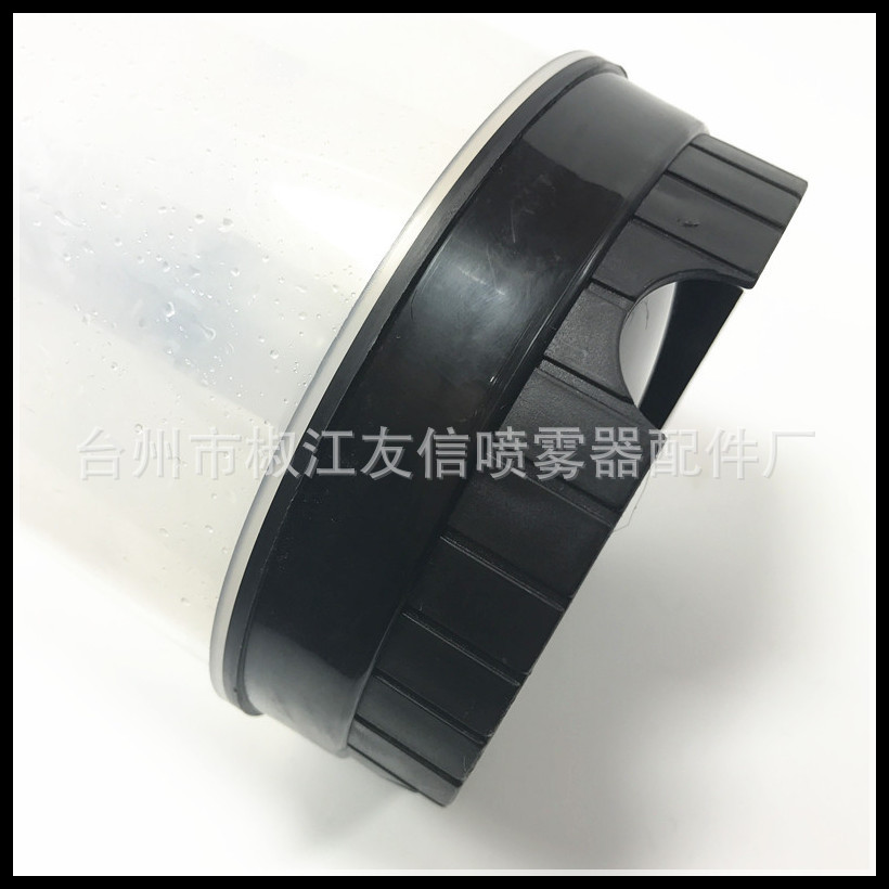 Plastic sprayer Sprinkling Can Self-Cleaning Element Disinfection 1.5L Kettle High-Pressure Sprayer Gardening Plastic sprayer Sprinkling Can Self-Cleaning Element Disinfection 1.5L Kettle High-Pressure Sprayer Gardening