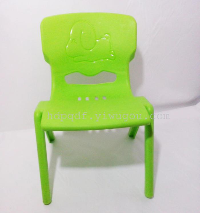 The new plastic folding stool chair baby chair for children The new plastic folding stool chair baby chair for children