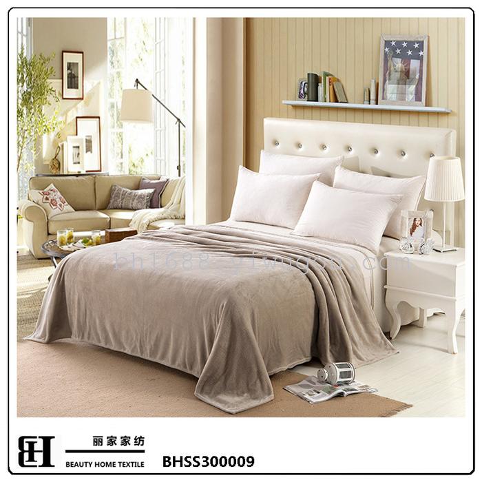 Super soft thick flannel Double Blanket multi-purpose outdoor nap blanket
