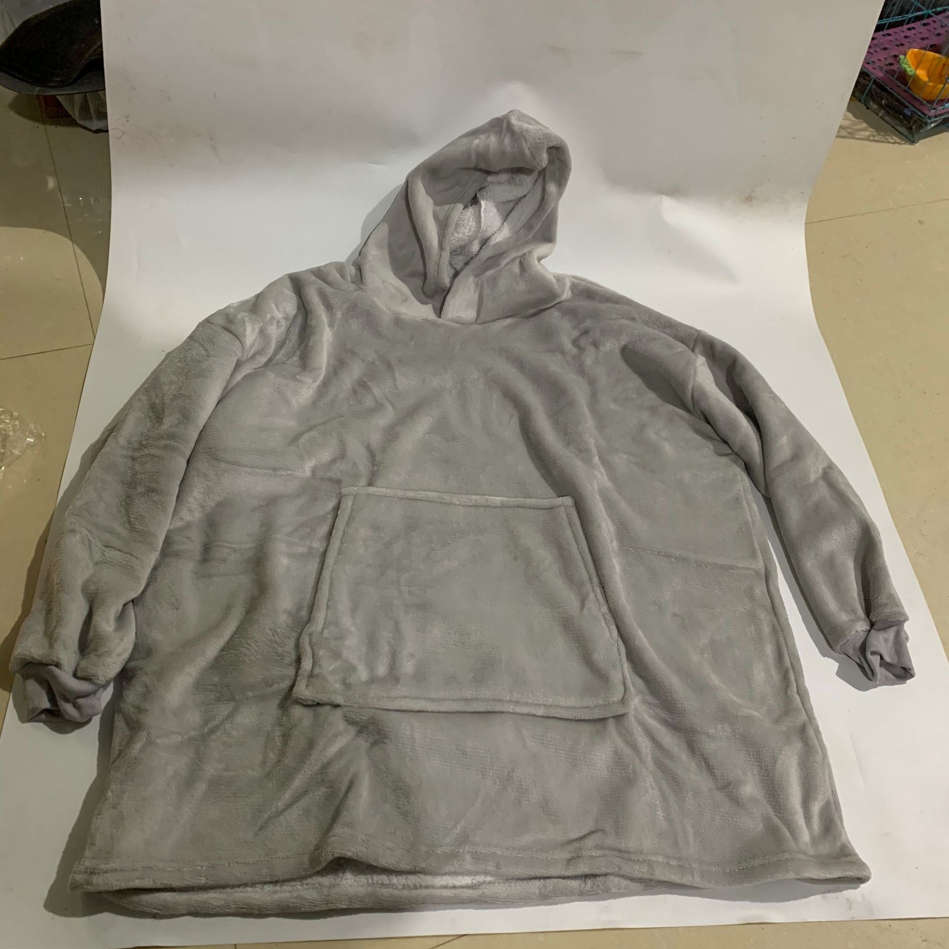 TV Popular Huggle Hoodie Lazy Pullover Fleece Hooded TV Blanket Outdoor Cold-Proof Warm Nightgown TV Popular Huggle Hoodie Lazy Pullover Fleece Hooded TV Blanket Outdoor Cold-Proof Warm Nightgown