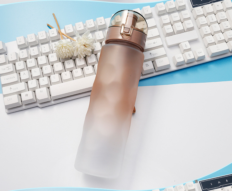 Outdoor Sports Cup Large Capacity Plastic Cup Creative Portable Sports Kettle Fashion Gradient Cup Wholesale Gift