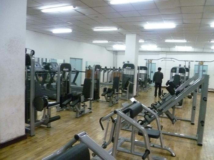 Multifunctional professional trainer gym equipment barbell rack factory direct Multifunctional professional trainer gym equipment barbell rack factory direct