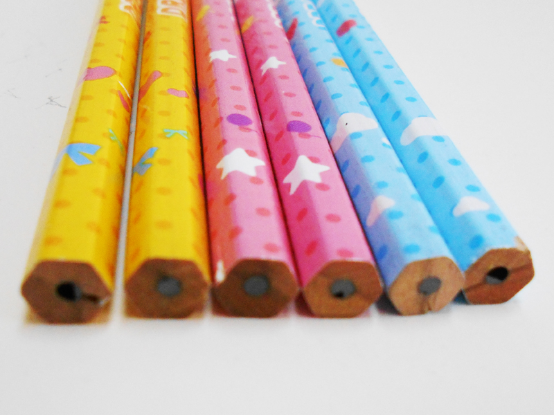 HB 2B Pencil Strip Stick Top Mantle Pencil round Hexagonal Triangle Pencil Children&#039;s Gum Pencil