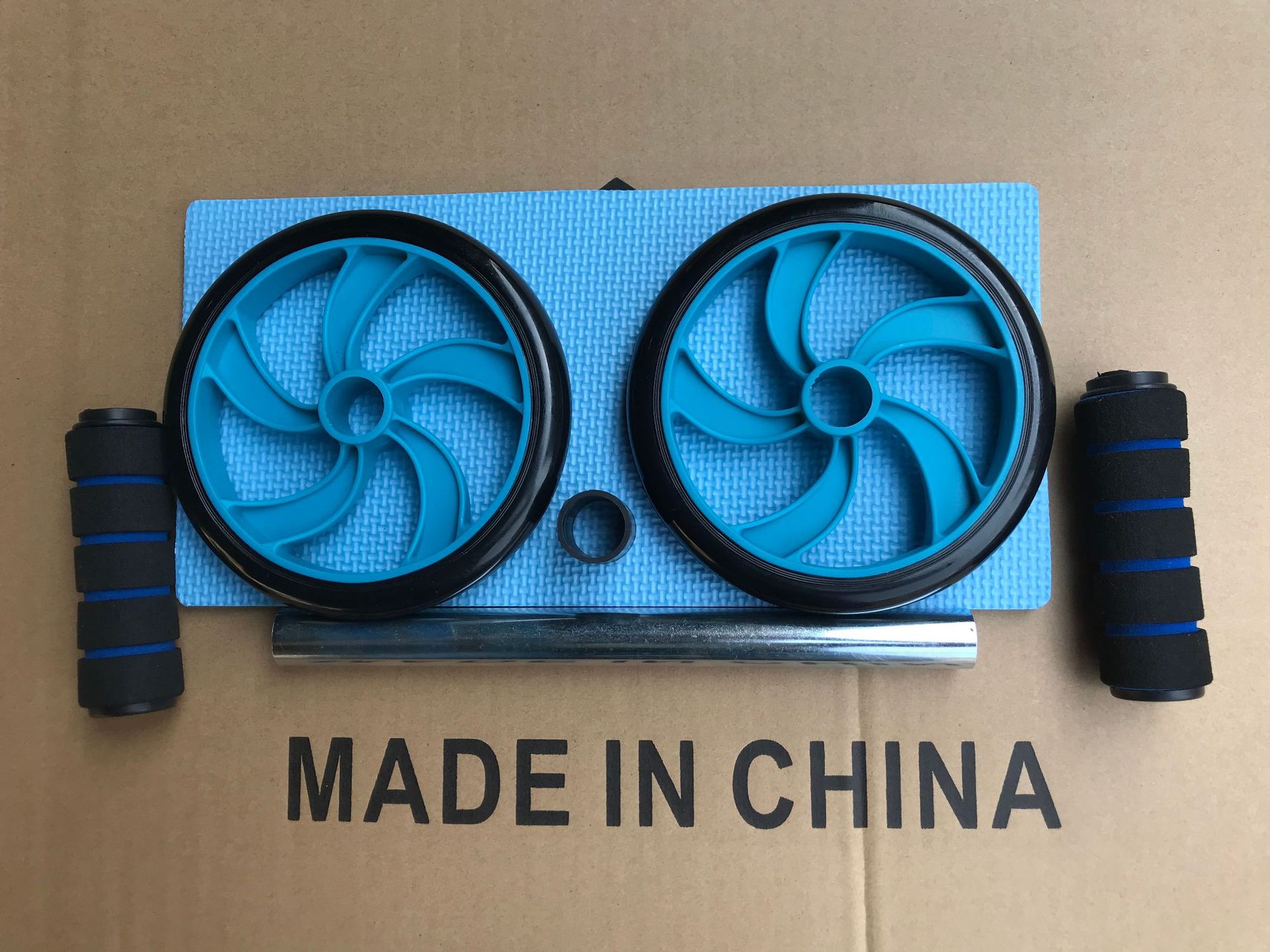 Double-Wheel Mute Abdominal Wheel Abdominal Wheel AB Rocket Fitness Equipment Home Office Roller Push-up Giant Wheel