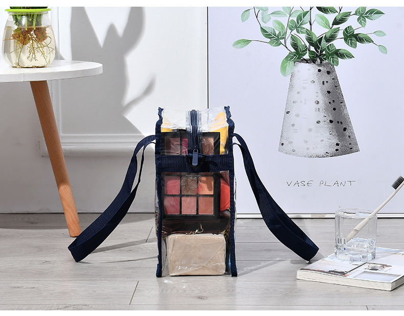capacity transparent cosmetic bag hand bill of lading shoulder PVC cosmetic bag travelling bag portable waterproof bag capacity transparent cosmetic bag hand bill of lading shoulder PVC cosmetic bag travelling bag portable waterproof bag