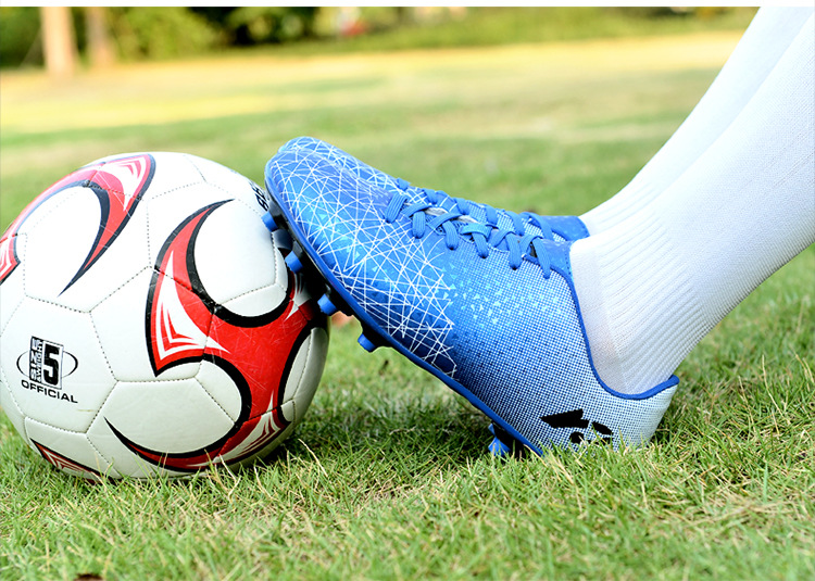 Shoes Male and Female Primary and Secondary School Growth Shredded Rubber Training Artificial Lawn Generation Hair Shoes Male and Female Primary and Secondary School Growth Shredded Rubber Training Artificial Lawn Generation Hair