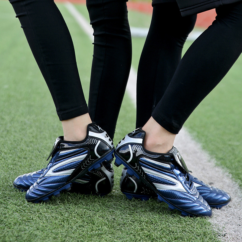 Shoes Male and Female Primary and Secondary School Growth Shredded Rubber Training Artificial Lawn Generation Hair Shoes Male and Female Primary and Secondary School Growth Shredded Rubber Training Artificial Lawn Generation Hair