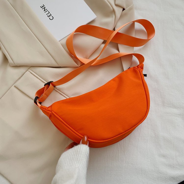 2021 Spring New Fashion Waist Bag Sports Bag Large Capacity Waterproof Bag Men and Women Simple Bag