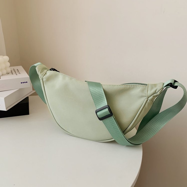 2021 Spring New Fashion Waist Bag Sports Bag Large Capacity Waterproof Bag Men and Women Simple Bag