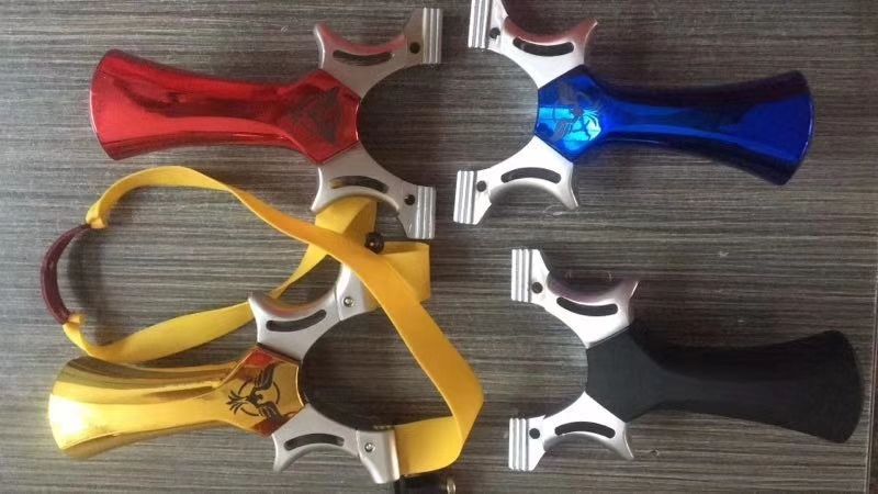 Playing pheasant slingshot stainless steel slingshot alloy slingshot iron slingshot plastic slingshot