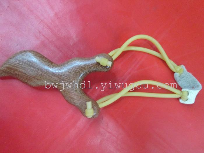 Outdoor martial arts supplies priced supply of Red Wings scaleless fish Slingshot Outdoor martial arts supplies priced supply of Red Wings scaleless fish Slingshot
