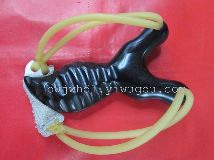 Priced for outdoor shooting martial arts supplies ebony scaly fish Slingshot