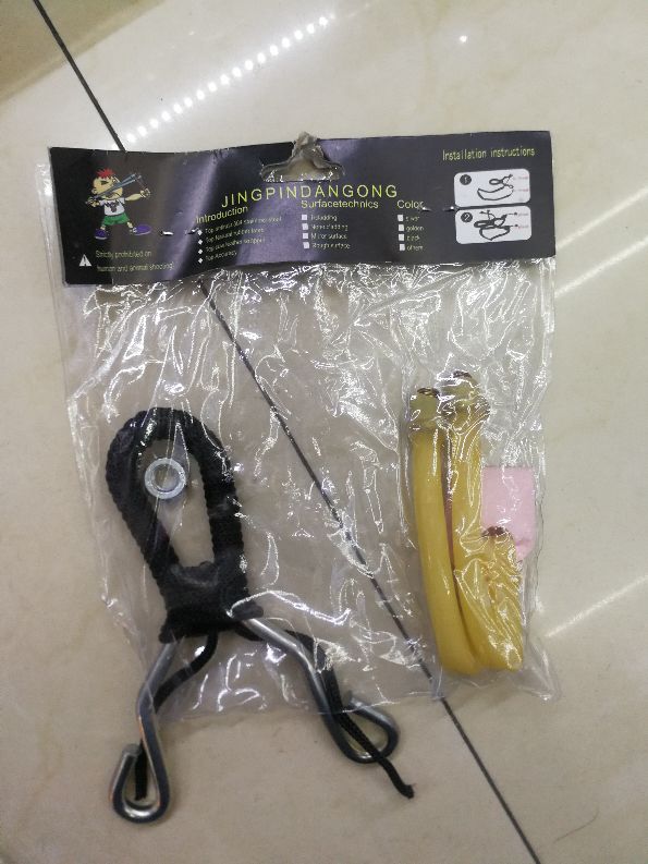 All kinds of plastic slingshot wood slingshot iron slingshot alloy