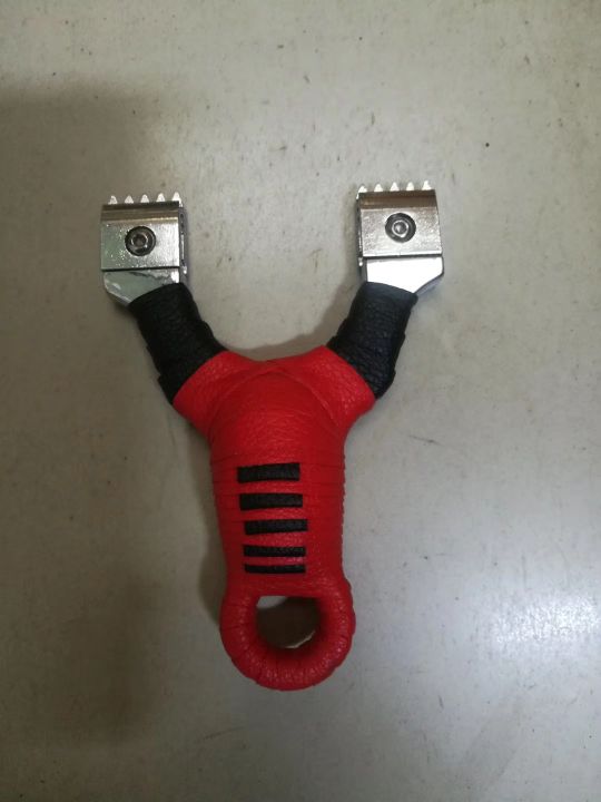 Plastic slingshot wood slingshot metal slingshot Plastic slingshot wood slingshot metal slingshot