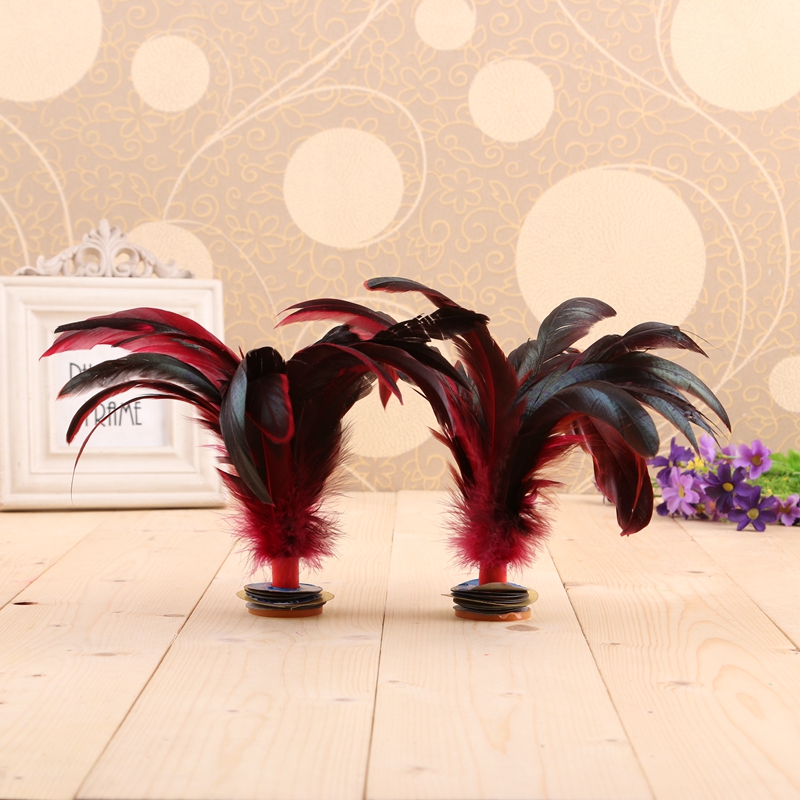 Photographic feather chicken kicking shuttlecock for students&#039; children competition
