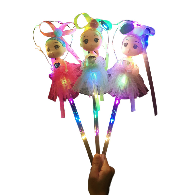The new night market to set up small fairy LED lighting toys angel doll fairy sticks to push children toys wholesale