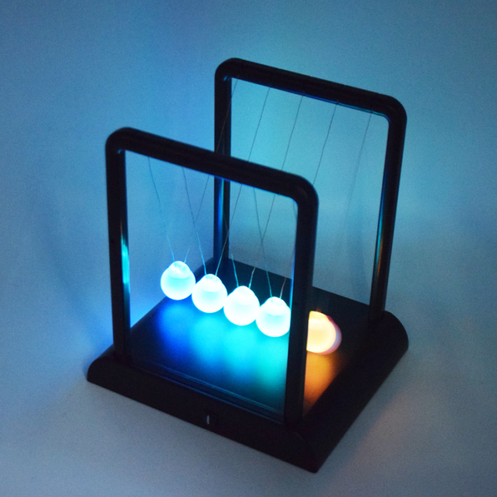The new light Newton pendulum ball billiards billiards ornaments factory direct color balance