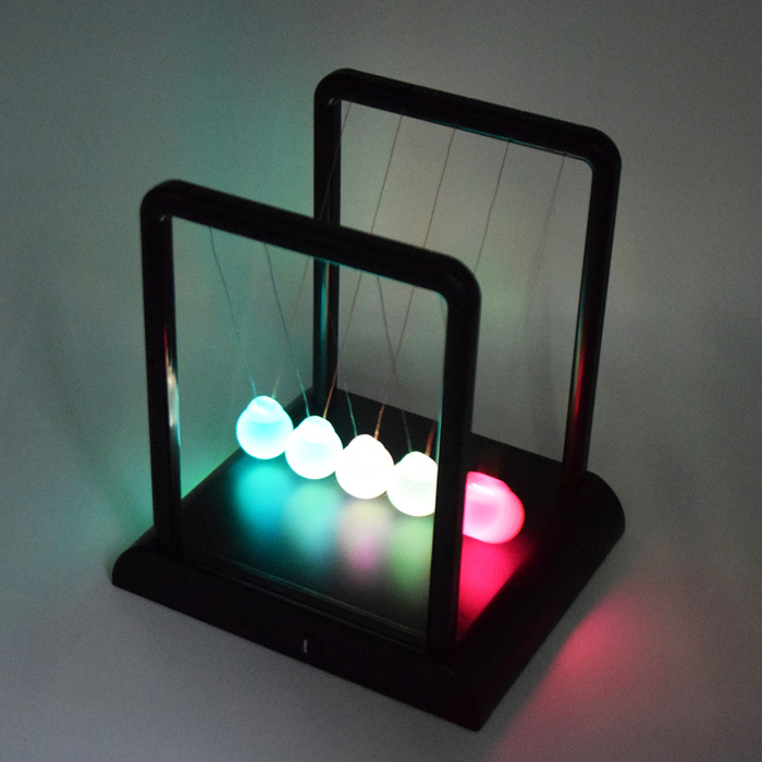 The new light Newton pendulum ball billiards billiards ornaments factory direct color balance