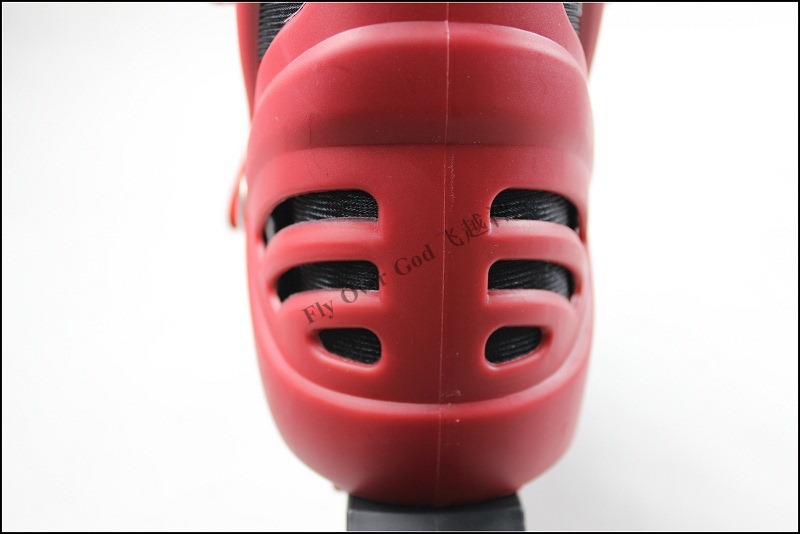 Flying over the God of the ice skates wholesale children's skates, skates, skates, roller skates